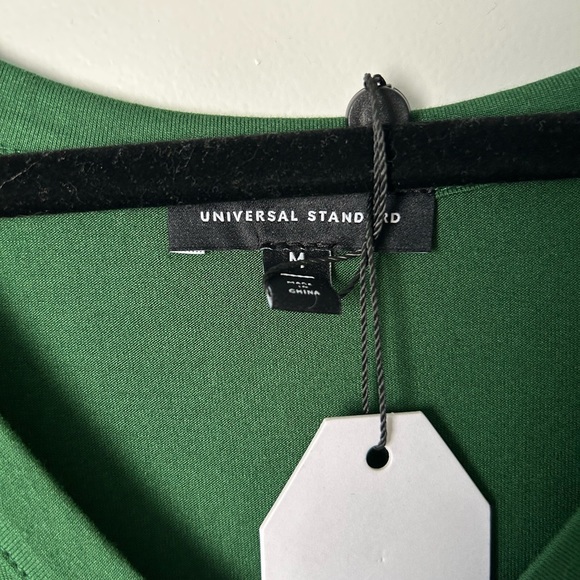 Universal Standard BNWT Green 2x - Picture 2 of 3